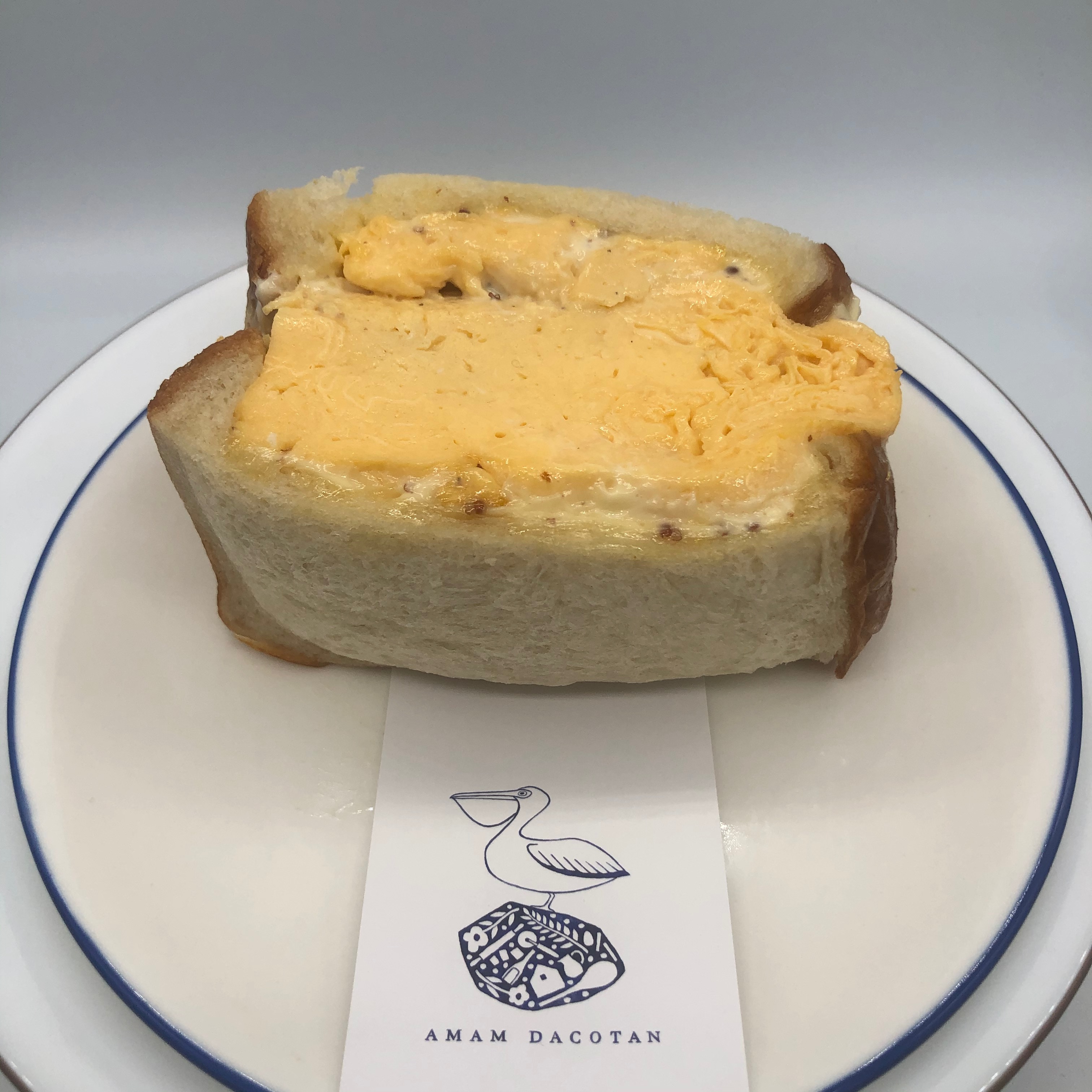 キング厚焼きオムレツサンド