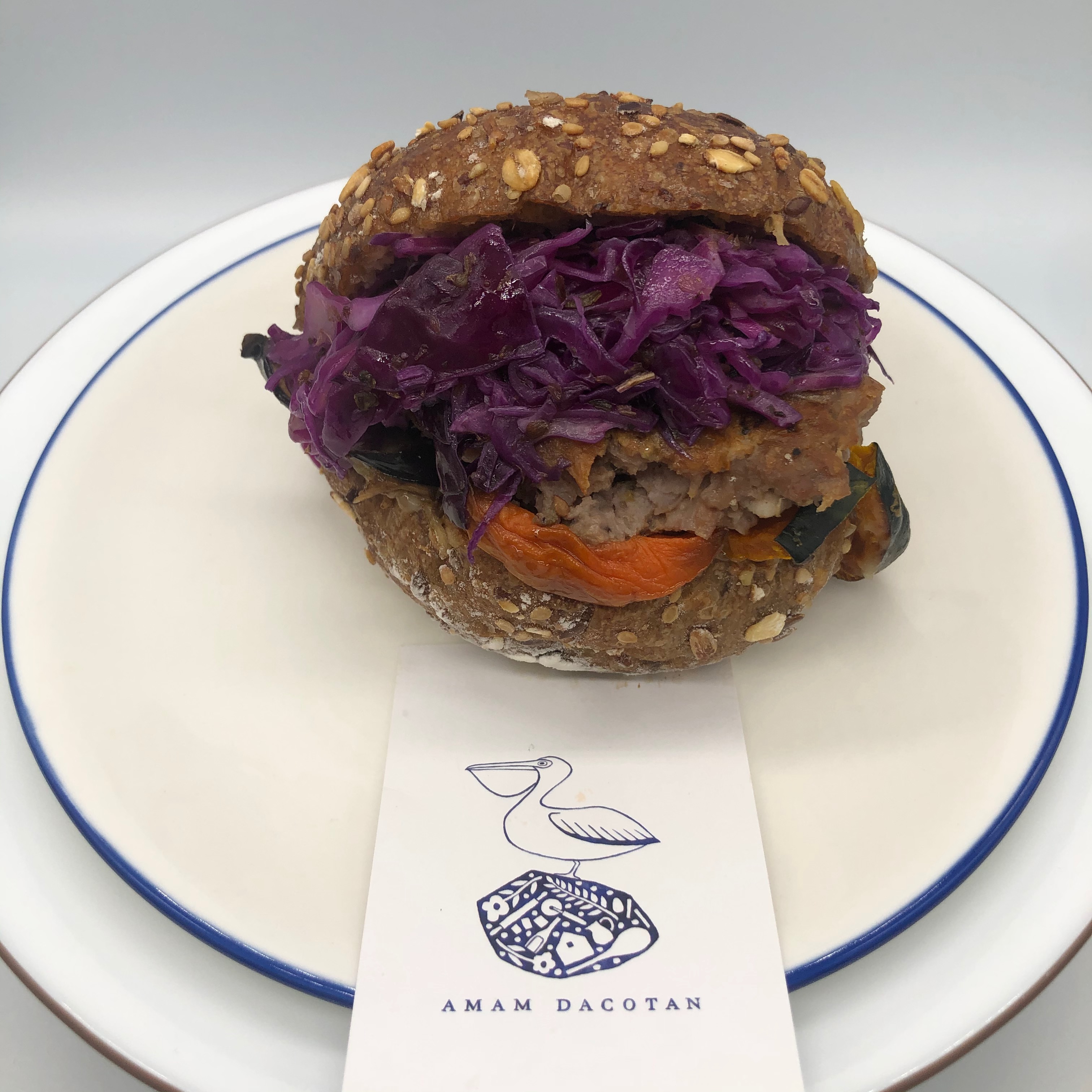 ダコタンバーガー