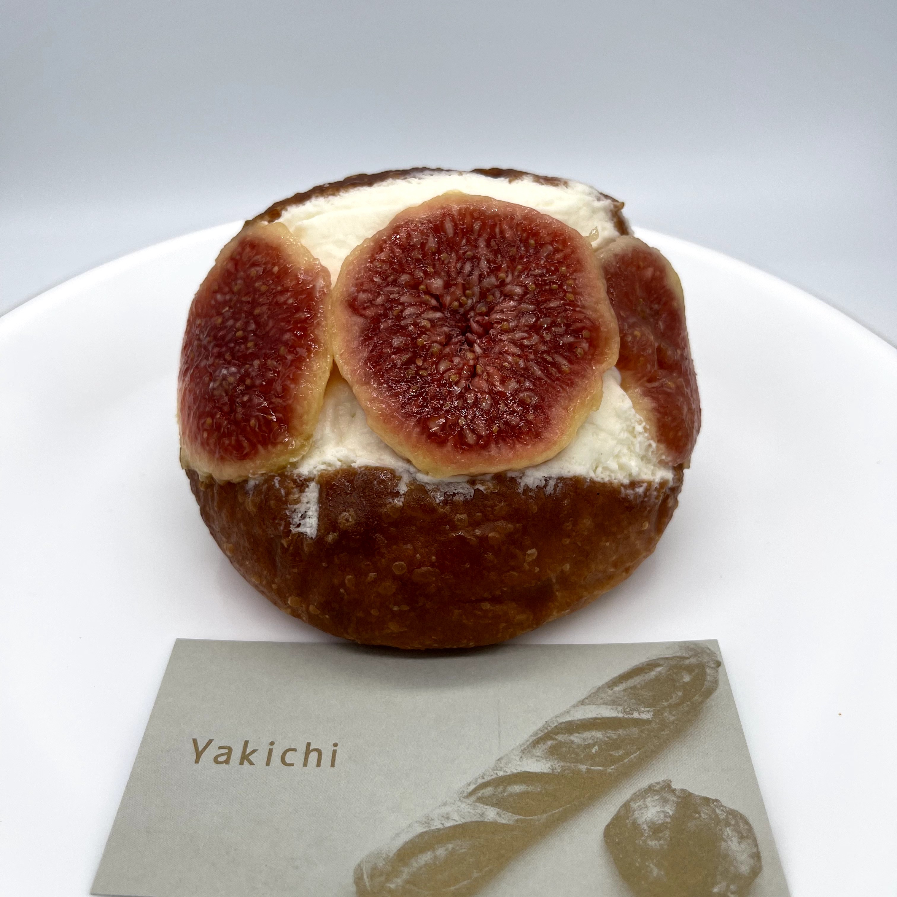 Yakichiのいちじくのマリトッツォ