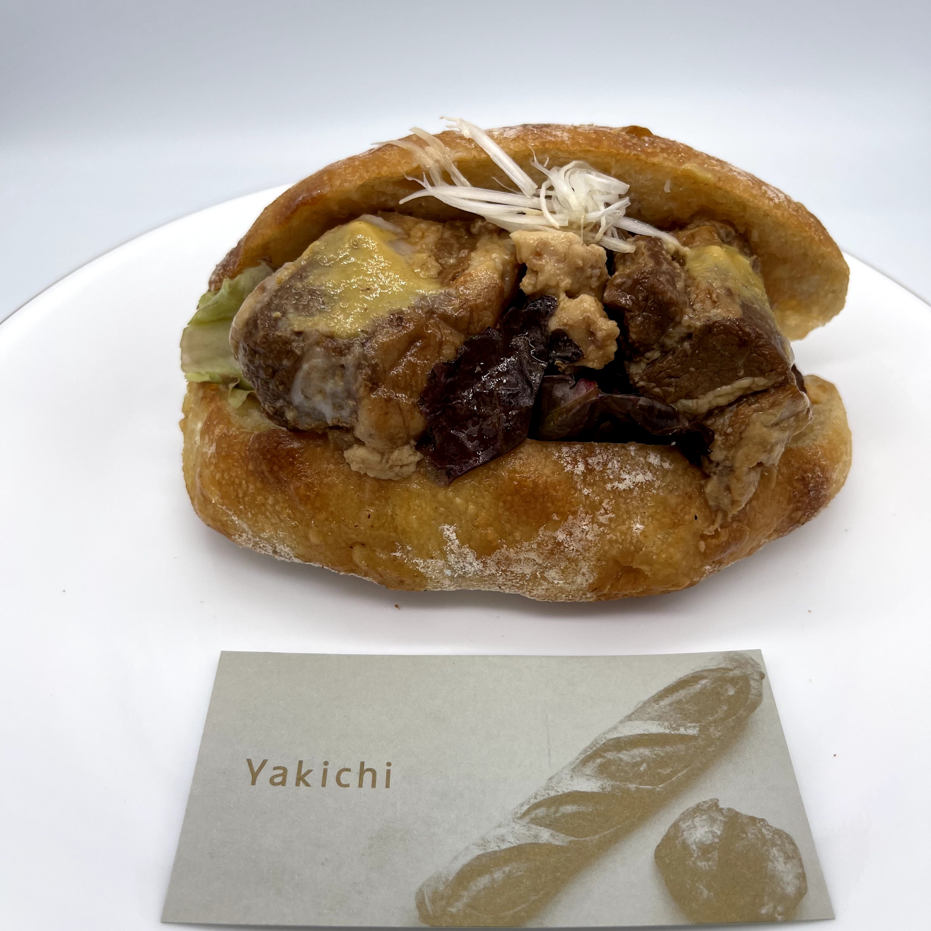 Yakichiの豚の角煮サンド